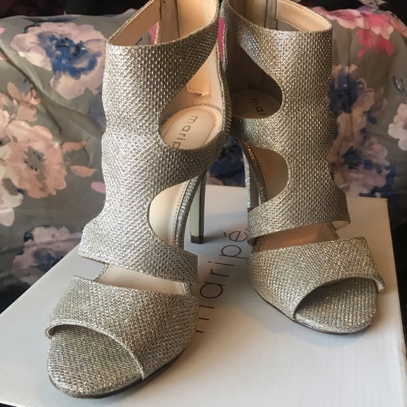 Like new! - Picture 4 of 4